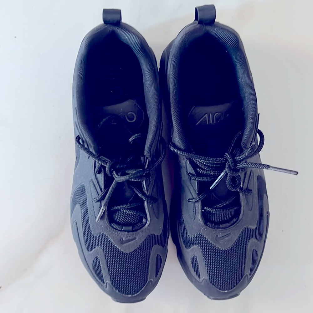Nike men shoe size 8.5